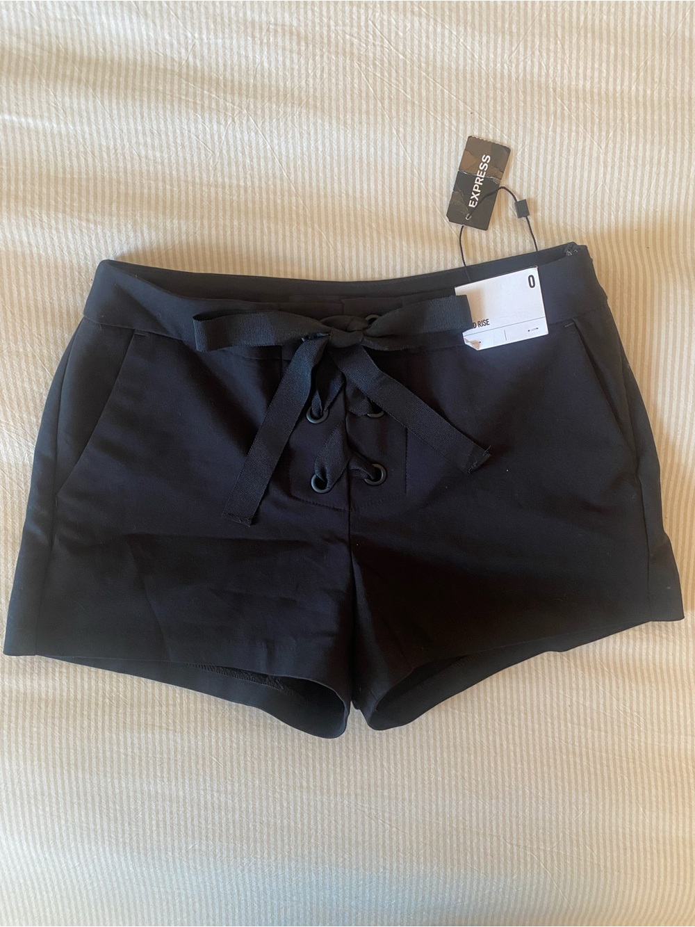 Express Black Mid Waist Lace-Up Women's Shorts